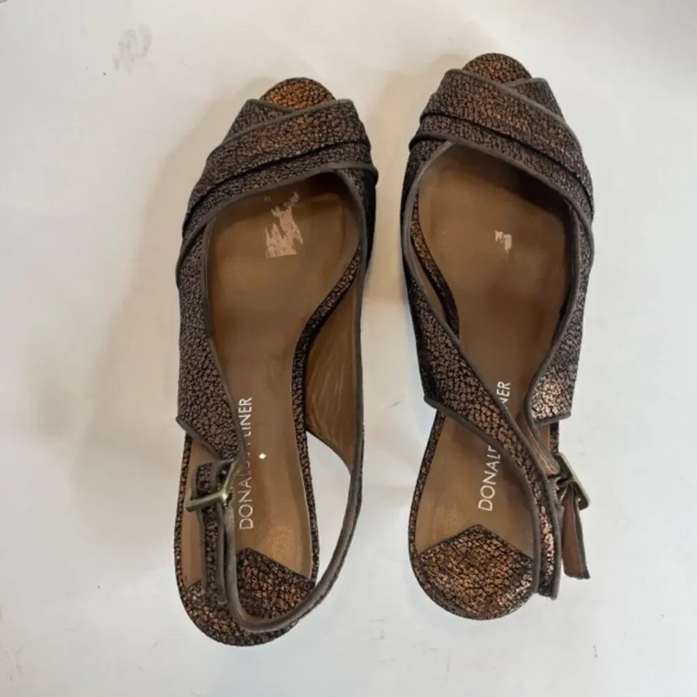 Donald J Pliner Size 8.5 Brown Cracked Metallic Kitten Heels